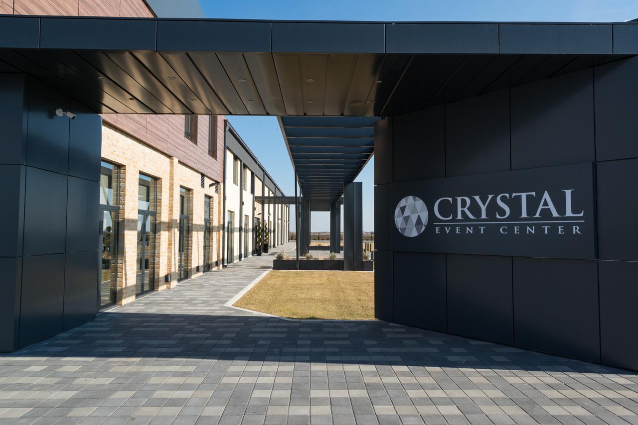 Hotel Crystal Pecinci Exterior foto